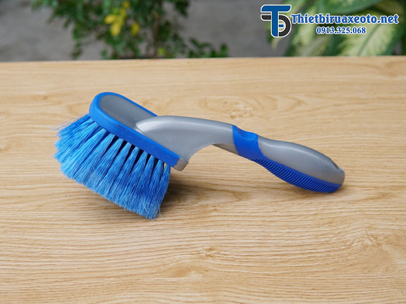 Bàn chải vệ sinh xe ô tô – xe máy đa năng 15 Bàn chải vệ sinh xe ô tô – xe máy đa năng