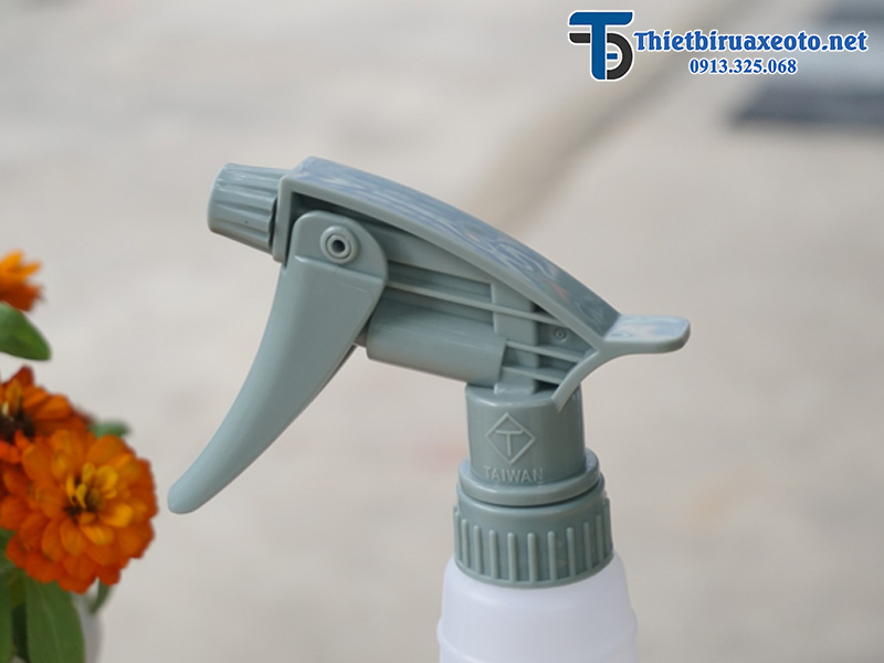 Bình phun dung dịch cầm tay 800ml 16 binh-phun-dung-dich-cam-tay-800ml-4