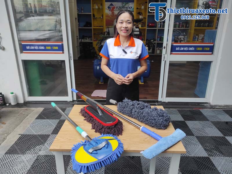 Chổi lau bụi xe ô tô chuyên dụng 17 choi-lau-xe