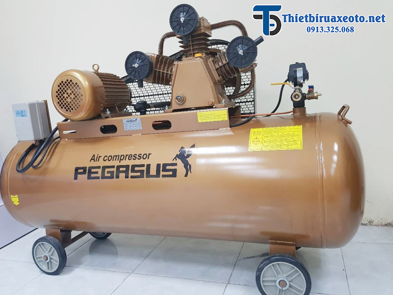 Máy nén khí dây đai  Pegasus 4HP TM-W-0.36/8- 230L(220V)